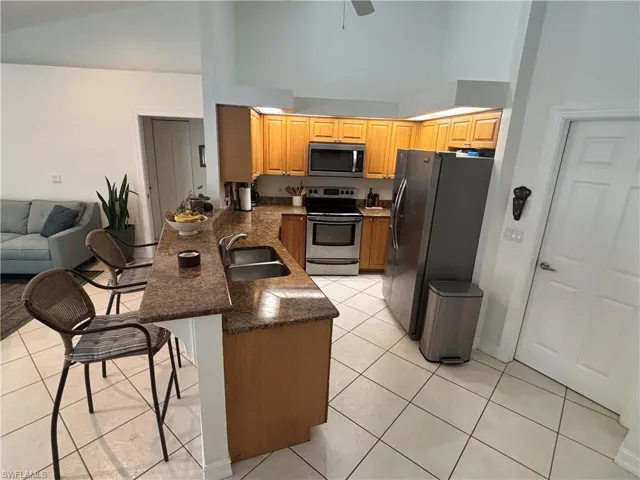 1166 Royal Palm Dr, Naples, Florida 34103