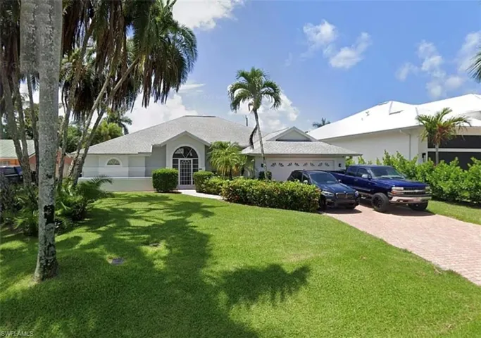 1166 Royal Palm Dr, Naples, Florida 34103