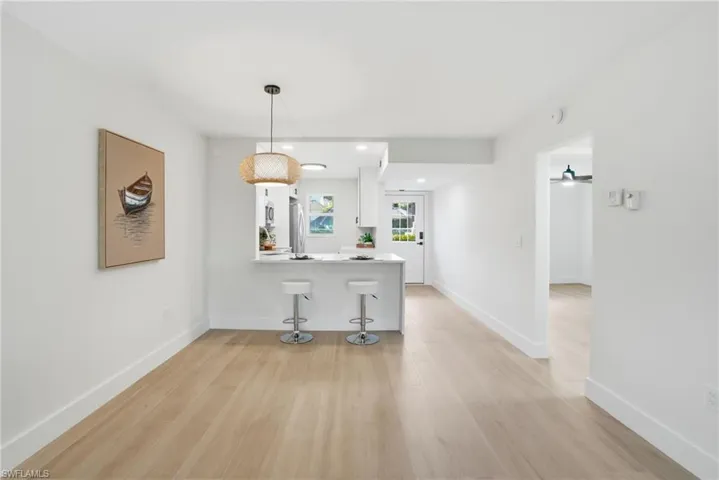 268  Banyan  BLVD, Naples, FL 34102