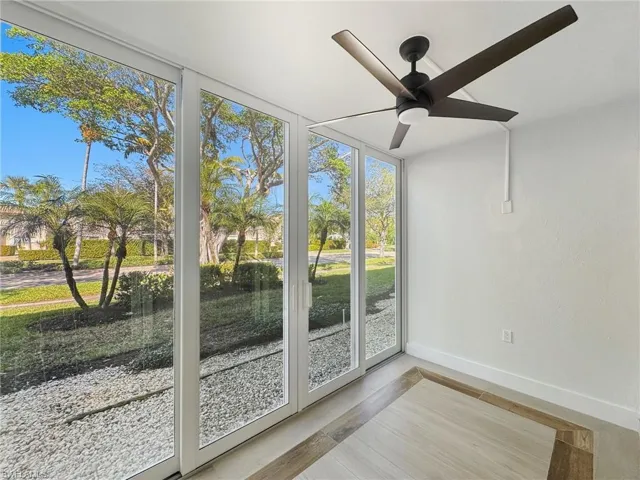268  Banyan  BLVD, Naples, FL 34102