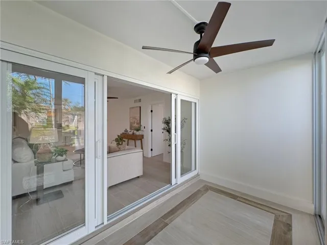 268  Banyan  BLVD, Naples, FL 34102
