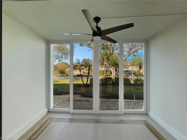 268  Banyan  BLVD, Naples, FL 34102
