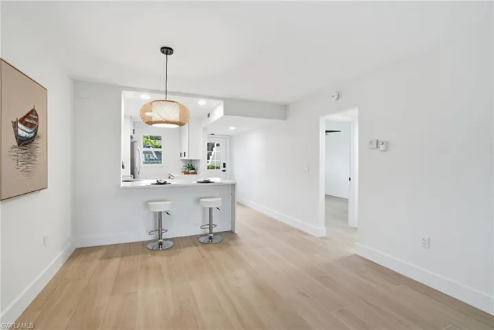 268  Banyan  BLVD, Naples, FL 34102