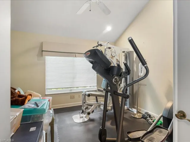 Guest bedroom 4