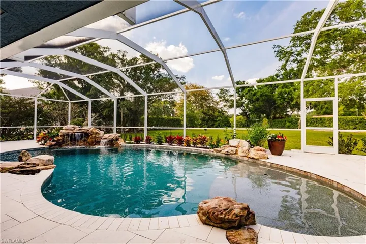 221 Tupelo Rd, Naples Fl 34108