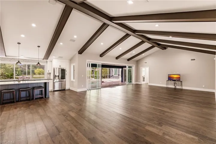221 Tupelo Rd, Naples Fl 34108