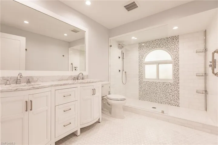 221 Tupelo Rd, Naples Fl 34108
