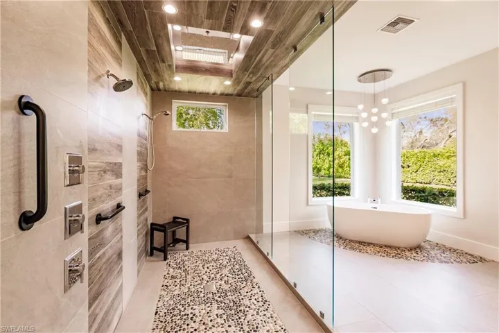 221 Tupelo Rd, Naples Fl 34108