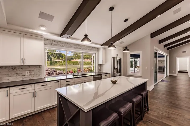 221 Tupelo Rd, Naples Fl 34108