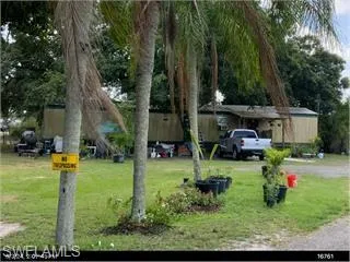 115  Morris Taylor  RD, Felda, FL 33930