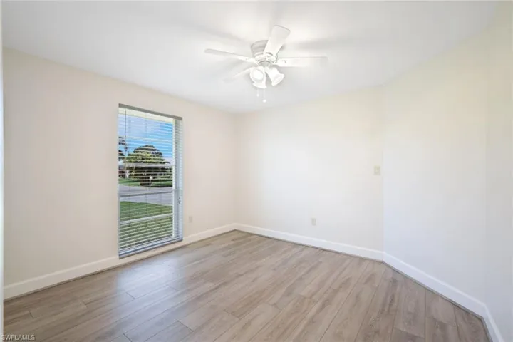 5303 SW 2nd PL, CAPE CORAL FL 33914