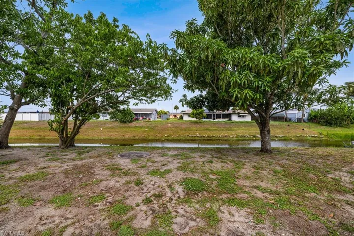 212 Jayview Ave, Lehigh Acres, Florida 33936