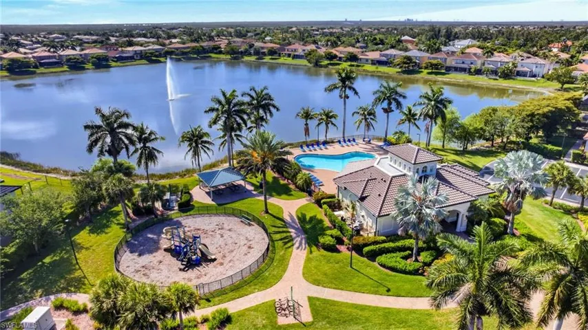 8369  Sumner  AVE, Fort Myers, FL 33908