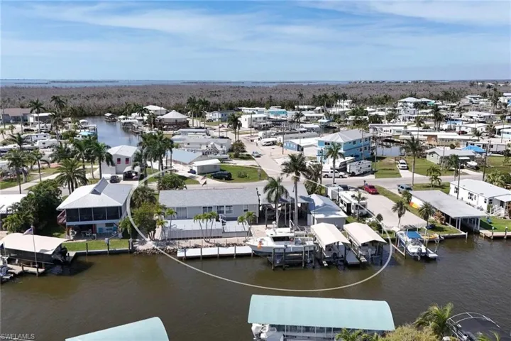 2442 York RD, ST. JAMES CITY FL 33956