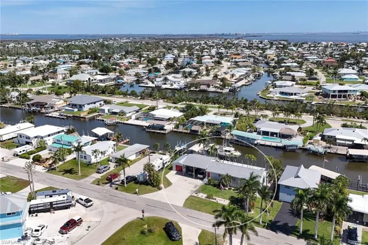 2442 York RD, ST. JAMES CITY FL 33956