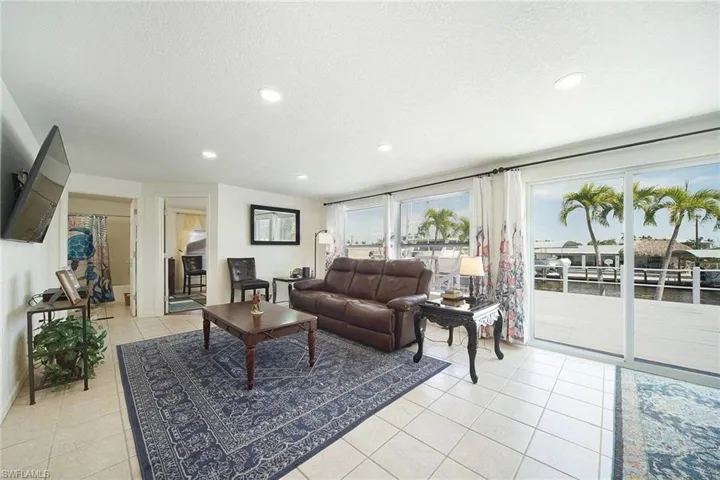 2442 York RD, ST. JAMES CITY FL 33956