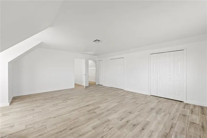 Main bedroom with full bathroom