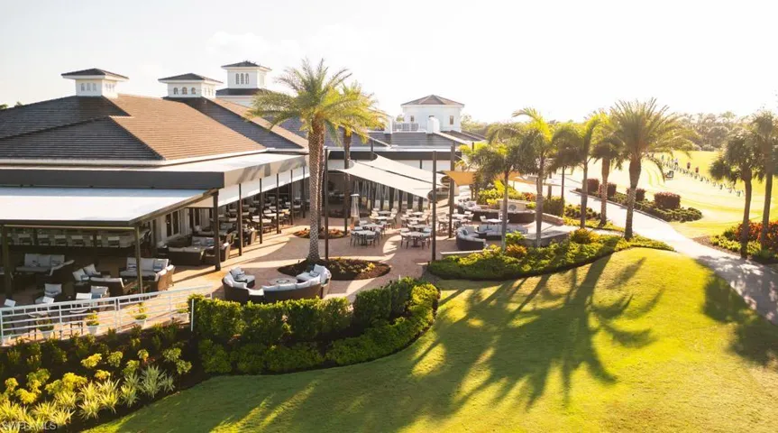 Shadow Wood Country Club Lanai Dining with Golf Course Views