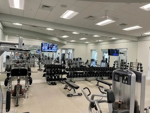 Commons Club Attended Fitness Center