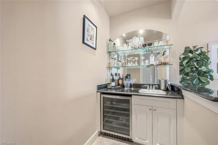 Wet Bar Area