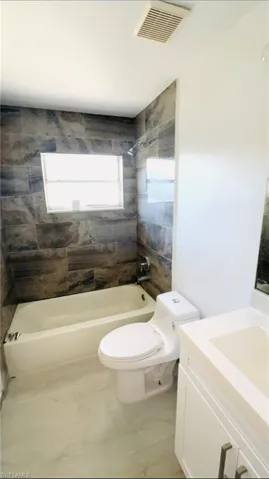 1171 S Alhambra  CIR, Naples, FL 34103