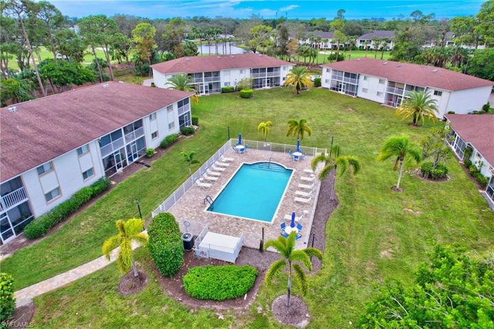 2375  Naples Trace  CIR, NAPLES, FL 34109