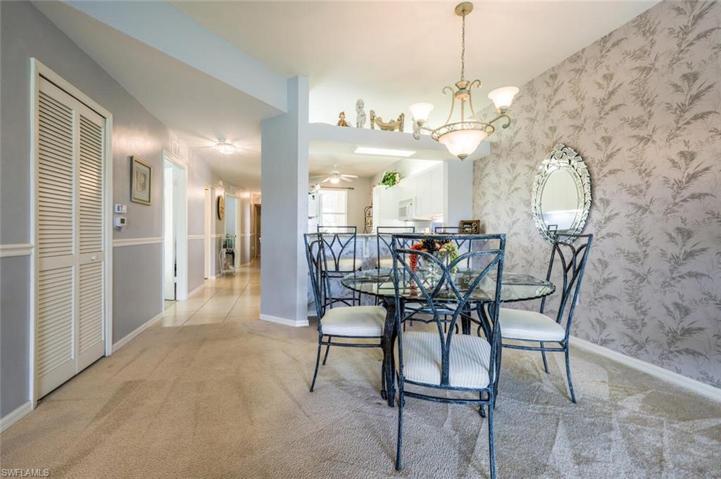 Living room/dining room