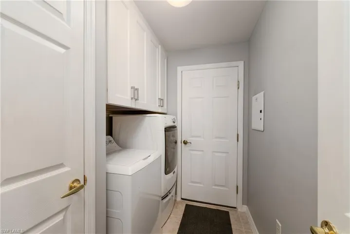9962  Horse Creek  RD, Fort Myers, FL 33913