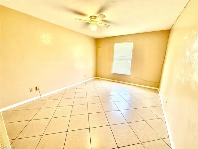 48 Heath Aster Ln, Lehigh Acres, Florida 33936