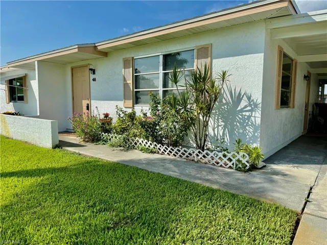 48 Heath Aster Ln, Lehigh Acres, Florida 33936