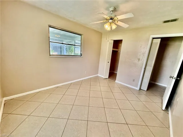 48 Heath Aster Ln, Lehigh Acres, Florida 33936
