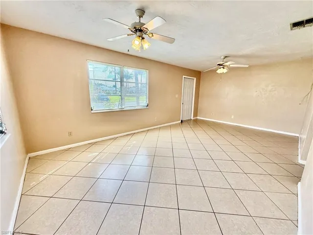 48 Heath Aster Ln, Lehigh Acres, Florida 33936