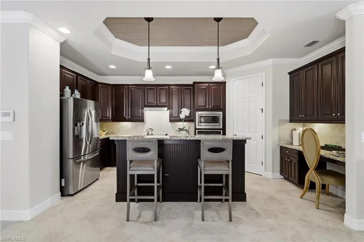 28517 Westmeath Ct, Bonita Springs, Florida 34135