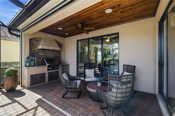 28517 Westmeath Ct, Bonita Springs, Florida 34135