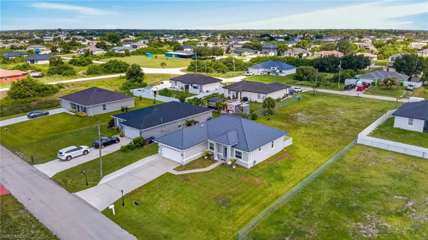 173 Peerless St, Lehigh Acres, Florida 33974