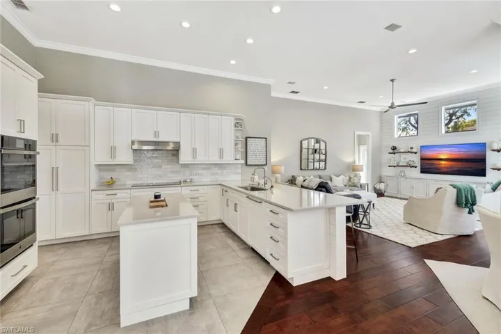 Double wall ovens and Sub-zero