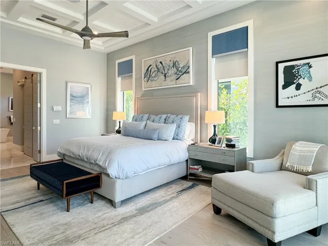 3123  Crayton  RD, Naples, FL 34103