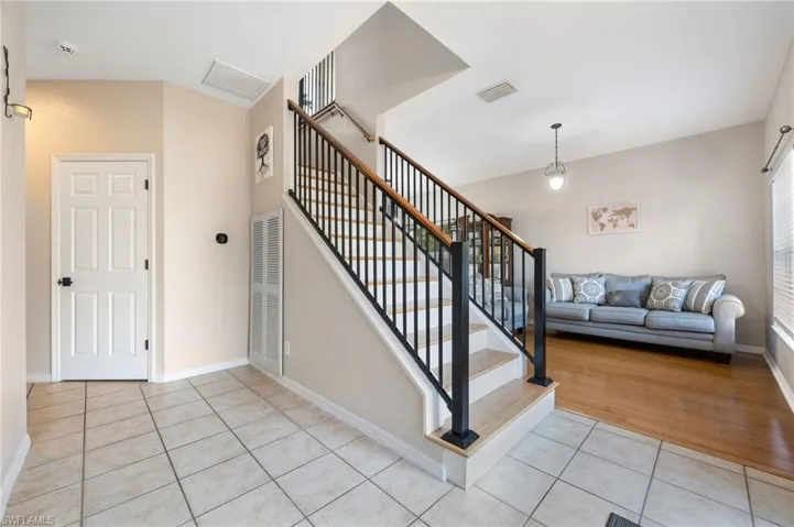 8197 Silver Birch Way, Lehigh Acres, Florida 33971