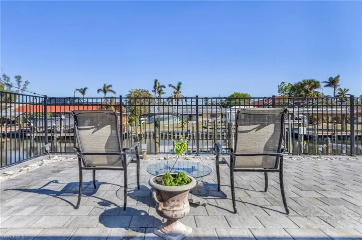 Enjoy the canal view.