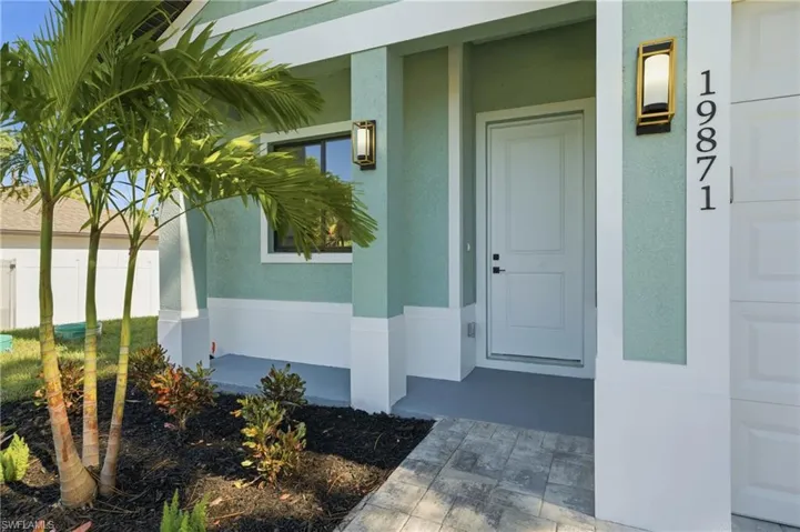 Front entrance with covered porch area