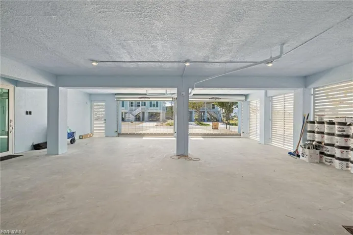 121 Hibiscus Dr, Fort Myers Beach, Florida 33931