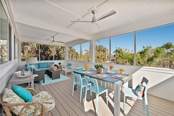 2499 Harbour Ln, Sanibel, Florida 33957