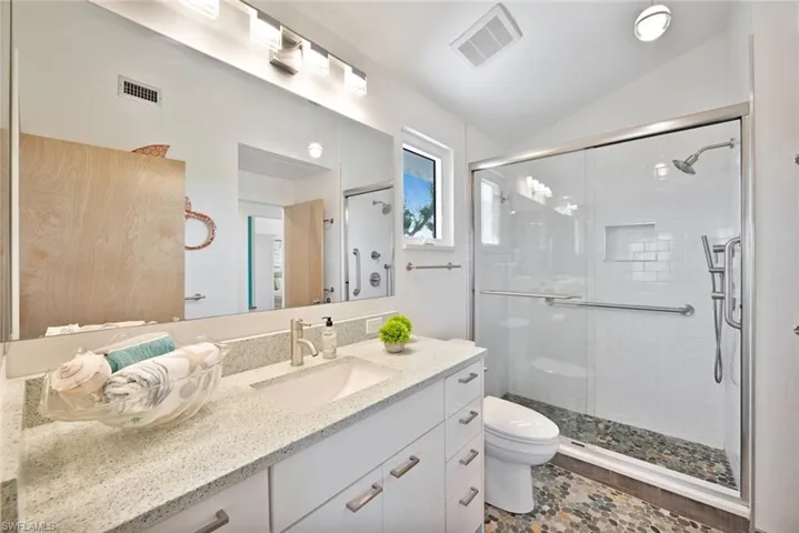 2499 Harbour Ln, Sanibel, Florida 33957