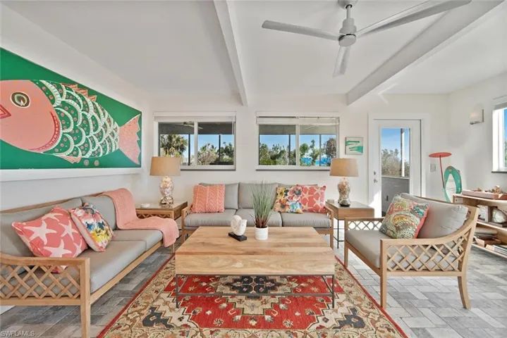 2499 Harbour Ln, Sanibel, Florida 33957