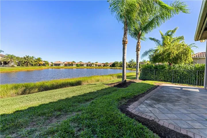 11555  Meadowrun  CIR, Fort Myers, FL 33913