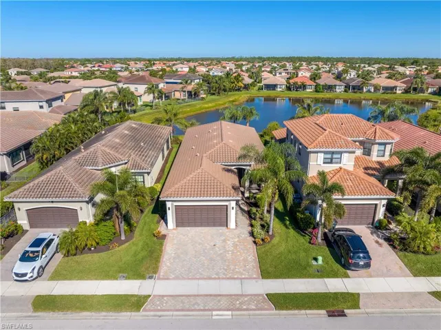 11555  Meadowrun  CIR, Fort Myers, FL 33913