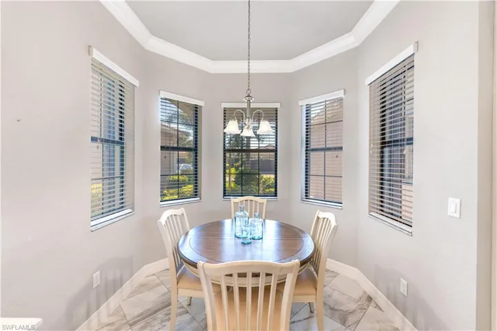11555  Meadowrun  CIR, Fort Myers, FL 33913