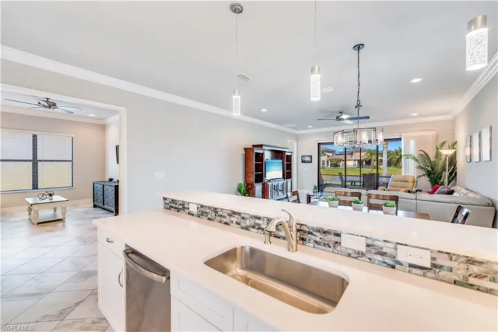 11555  Meadowrun  CIR, Fort Myers, FL 33913