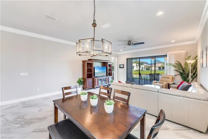 11555  Meadowrun  CIR, Fort Myers, FL 33913