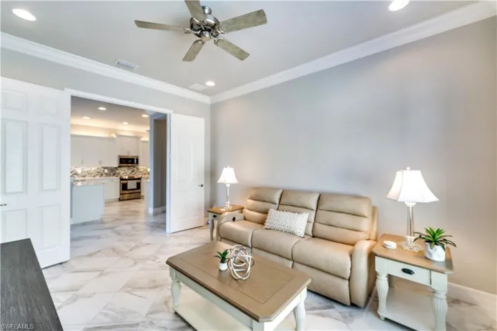 11555  Meadowrun  CIR, Fort Myers, FL 33913